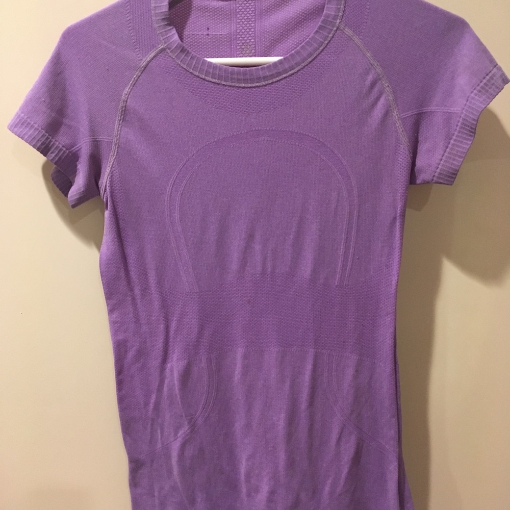 Lululemon Run Swiftly Top lilac